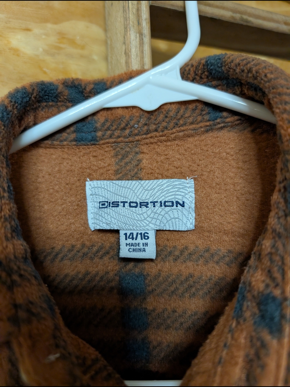 Plaid Fleece ♥️ Button-Down Shirt in Rust with Navy Trim - Picture 2 of 2